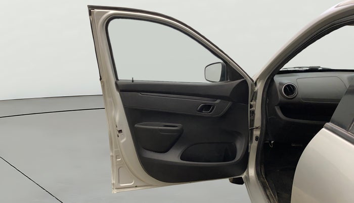 2018 Renault Kwid RXL, Petrol, Manual, 45,338 km, LHS Front Door