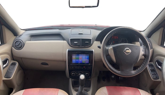 2014 Nissan Terrano XL (D), Diesel, Manual, 1,37,534 km, Dashboard