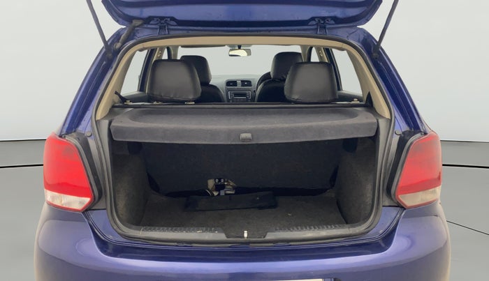 2013 Volkswagen Polo COMFORTLINE 1.2L PETROL, Petrol, Manual, 1,01,413 km, Boot Open Zoomed View