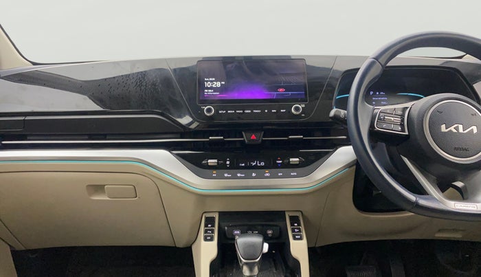 2022 KIA CARENS LUXURY PLUS 1.5 DIESEL AT 7 STR, Diesel, Automatic, 1,22,983 km, Air Conditioner