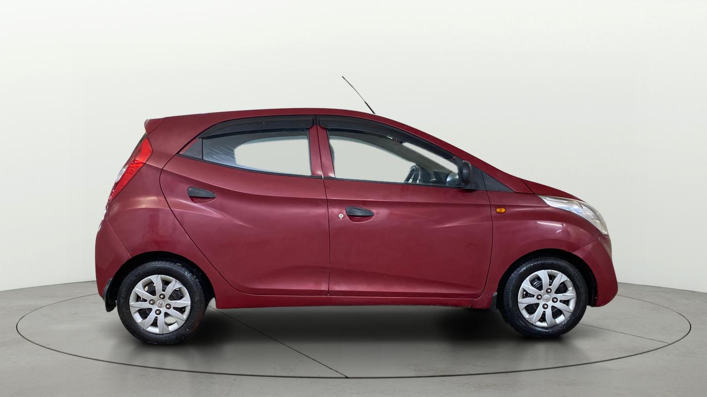 2015 Hyundai Eon MAGNA +, Petrol, Manual, 56,175 km, Right Side View