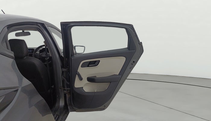 2021 Tata ALTROZ XE PETROL, Petrol, Manual, 33,213 km, RHS Rear Door