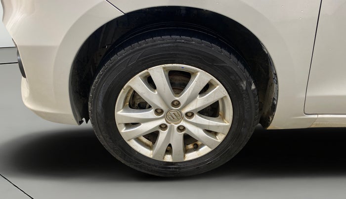 2017 Maruti Ertiga VXI, Petrol, Manual, 1,03,894 km, Left Front Wheel