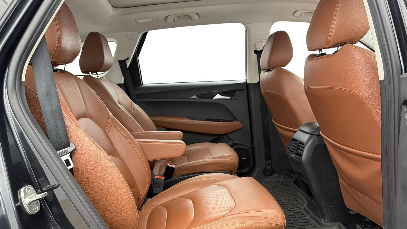 2020 MG HECTOR PLUS SHARP 1.5 PETROL TURBO DCT 6-STR, Petrol, Automatic, 79,445 km, Right Side Rear Door Cabin