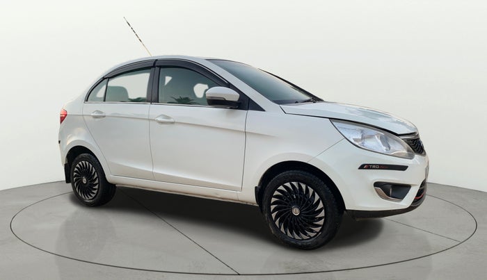 2016 Tata Zest XMS PETROL, Petrol, Manual, 49,072 km, Right Front Diagonal