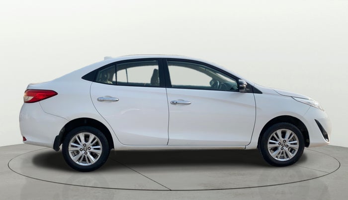 2020 Toyota YARIS VX CVT, Petrol, Automatic, 77,809 km, Right Side View