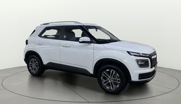 2024 Hyundai VENUE SX 1.5 CRDI, Diesel, Manual, 17,740 km, Right Front Diagonal