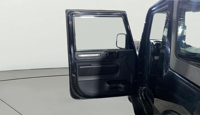 2021 Mahindra Thar LX PETROL HT 4WD AT, Petrol, Automatic, 69,333 km, LHS Front Door