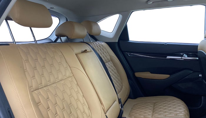 2023 KIA SELTOS HTX PLUS 1.5 IMT DIESEL, Diesel, Manual, 35,610 km, Right Side Rear Door Cabin