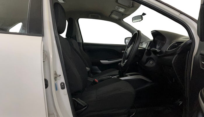 2016 Maruti Baleno DELTA PETROL 1.2, Petrol, Manual, 73,601 km, Right Side Front Door Cabin