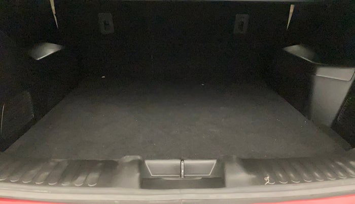 2021 MG HECTOR SHARP 1.5 PETROL CVT, Petrol, Automatic, 11,702 km, Boot Open Zoomed View