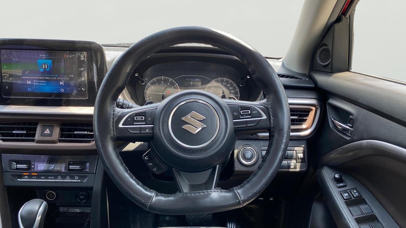 2024 Maruti BREZZA ZXI  AT SMART HYBRID DUAL TONE, Petrol, Automatic, 12,769 km, Steering Wheel Close Up