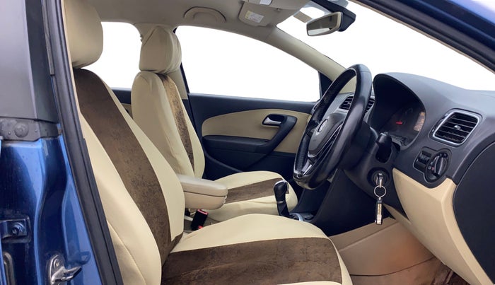 2017 Volkswagen Ameo HIGHLINE PLUS 1.5L AT 16 ALLOY, Diesel, Automatic, 40,829 km, Right Side Front Door Cabin