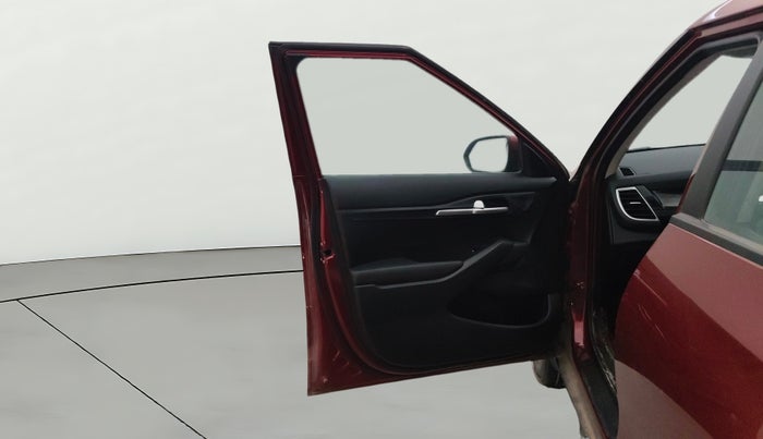 2023 KIA SELTOS  HTK PLUS 1.5 PETROL MT, Petrol, Manual, 31,141 km, LHS Front Door