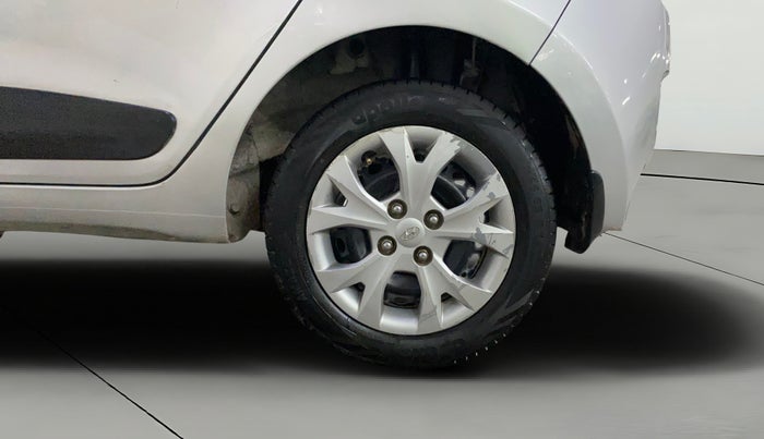 2015 Hyundai Grand i10 SPORTZ 1.2 KAPPA VTVT, Petrol, Manual, 36,792 km, Left Rear Wheel