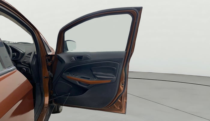 2019 Ford Ecosport TITANIUM 1.5L SPORTS(SUNROOF) DIESEL, Diesel, Manual, 1,04,043 km, RHS Front Door