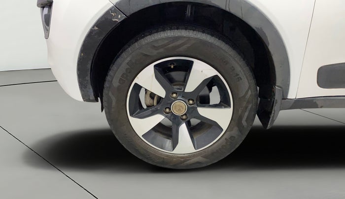 2019 Tata NEXON XZA PLUS PETROL, Petrol, Automatic, 56,555 km, Left Front Wheel