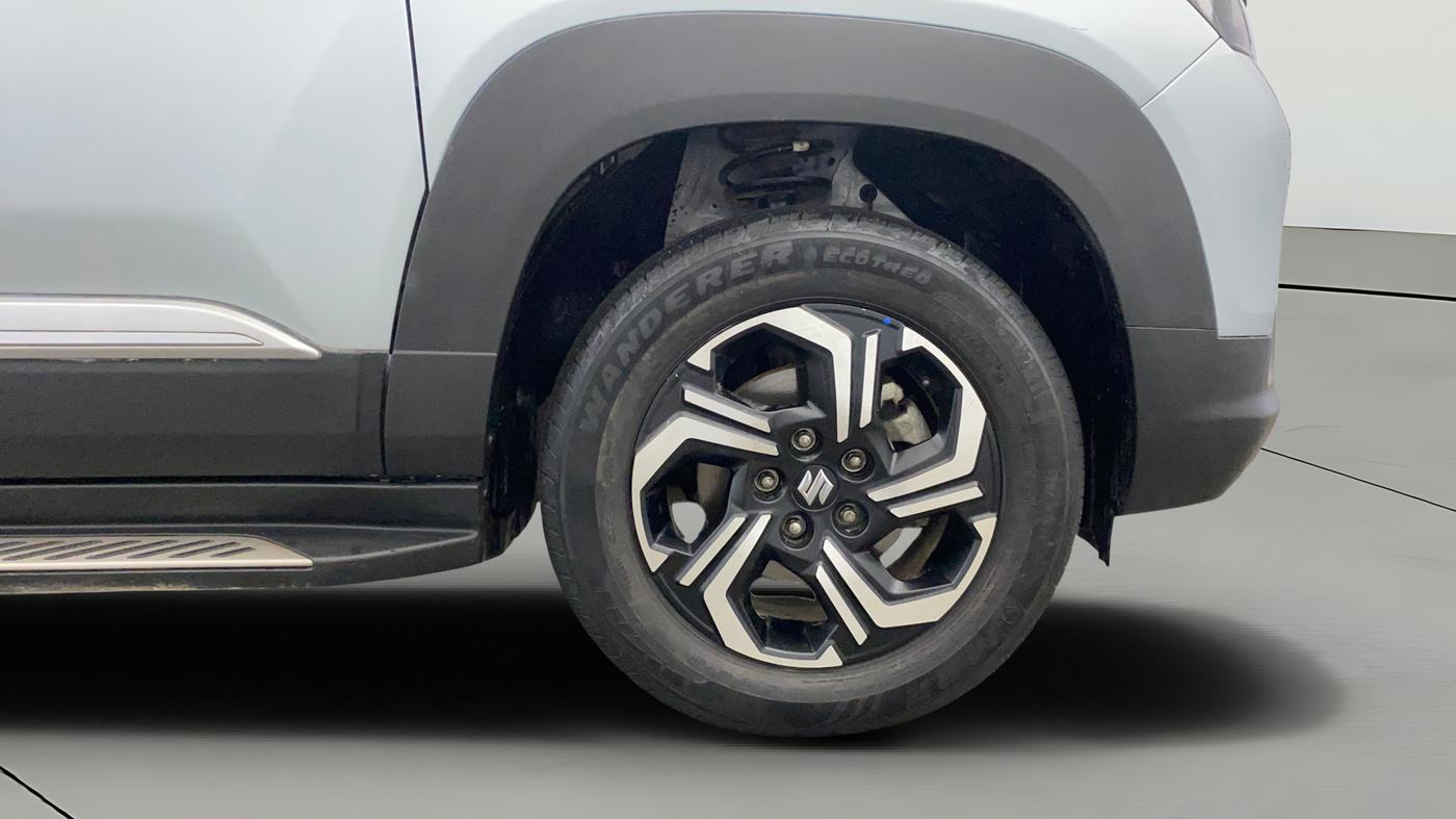 2023 Maruti BREZZA ZXI + SMART HYBRID, Petrol, Manual, 51,975 km, Right Front Wheel