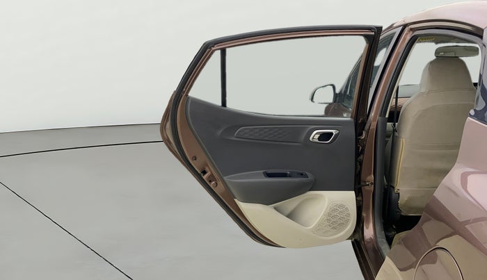 2020 Hyundai AURA SX 1.2, Petrol, Manual, 26,704 km, LHS Rear Door