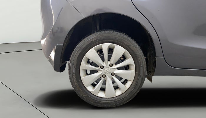 2016 Maruti Baleno DELTA PETROL 1.2, Petrol, Manual, 38,031 km, Right Rear Wheel