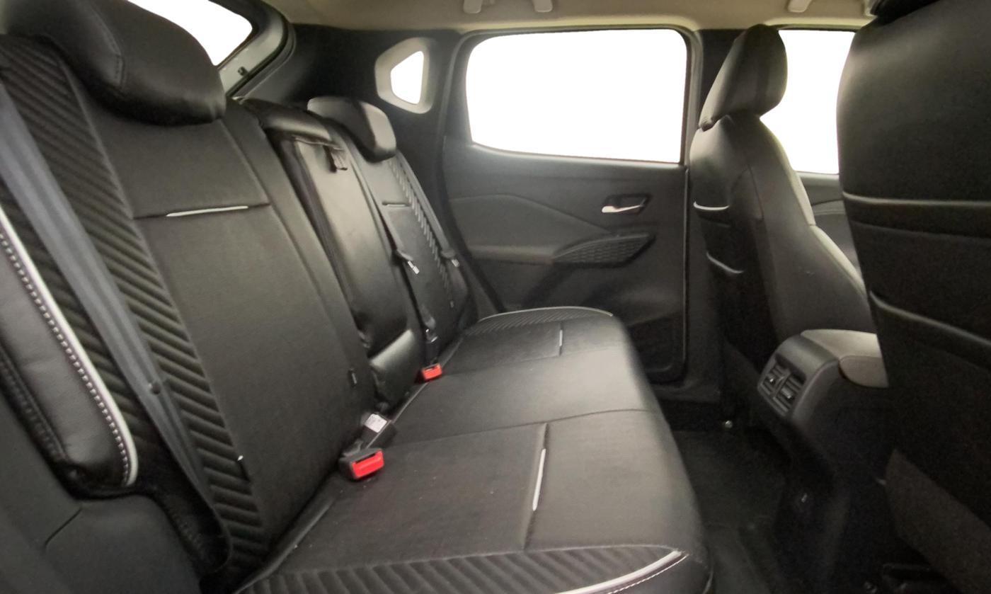 2025 Nissan MAGNITE N-Connecta B4D 1.0 Petrol MT, Petrol, Manual, 2,122 km, Right Side Rear Door Cabin