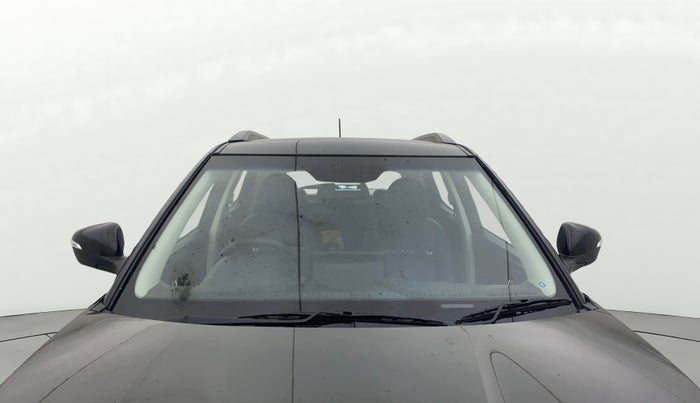 2024 Mahindra XUV 3XO AX5 1.2 L TCMPFi, Petrol, Manual, 6,533 km, Front Windshield