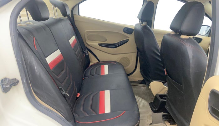 2021 Ford Figo Aspire TITANIUM 1.2 PETROL, Petrol, Manual, 50,107 km, Right Side Rear Door Cabin