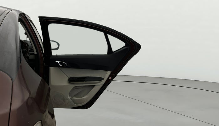 2022 Tata TIGOR XZ PLUS CNG, CNG, Manual, 89,321 km, RHS Rear Door