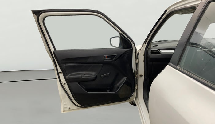 2020 Maruti Swift LXI, Petrol, Manual, 69,924 km, LHS Front Door