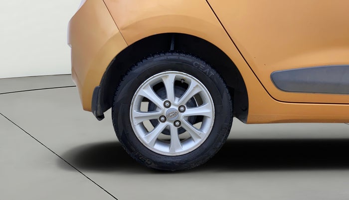 2014 Hyundai Grand i10 ASTA AT 1.2 KAPPA VTVT, Petrol, Automatic, 74,436 km, Right Rear Wheel