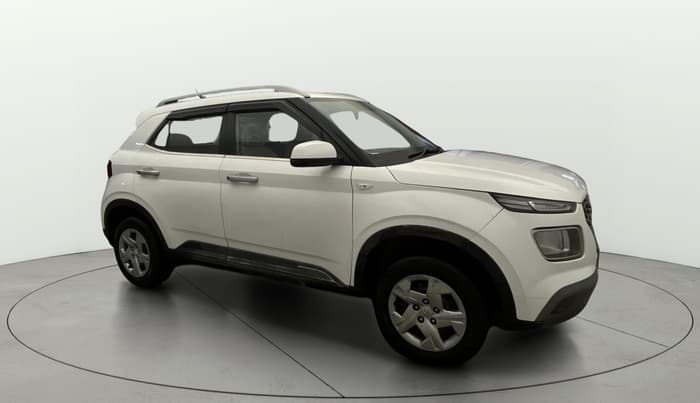2021 Hyundai VENUE S 1.2, Petrol, Manual, 36,784 km, Right Front Diagonal