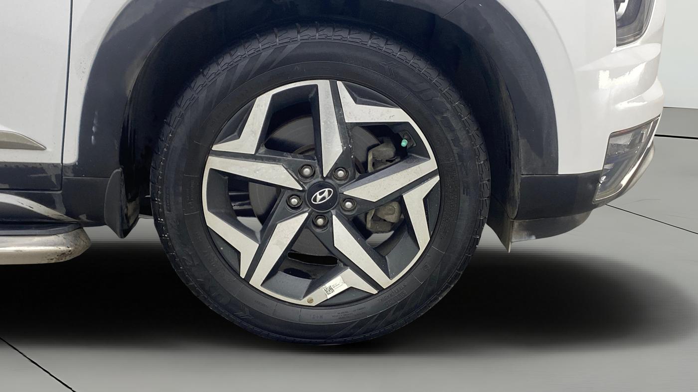 2021 Hyundai ALCAZAR PRESTIGE 2.0 MT 7STR, Petrol, Manual, 29,136 km, Right Front Wheel