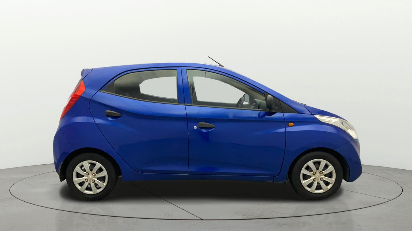 2013 Hyundai Eon MAGNA +, Petrol, Manual, 43,476 km, Right Side View