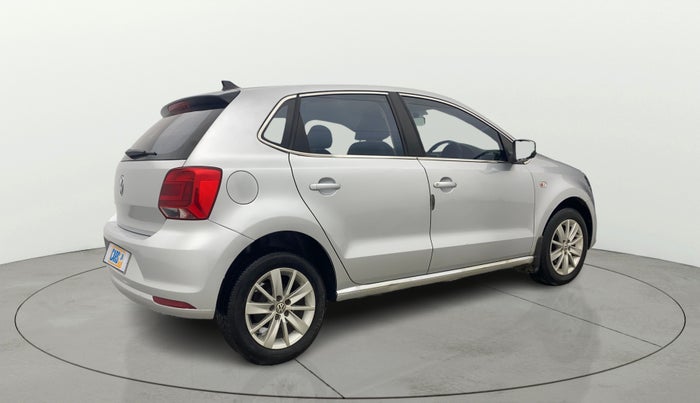 2015 Volkswagen Polo HIGHLINE1.2L, Petrol, Manual, 60,212 km, Right Back Diagonal