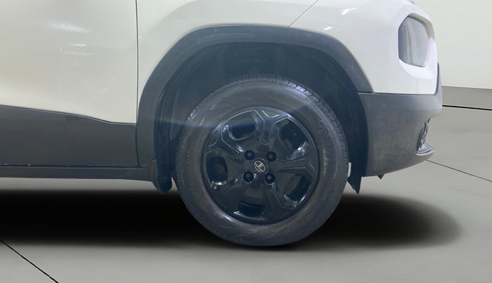 2021 Tata PUNCH ACCOMPLISHED MT, Petrol, Manual, 63,980 km, Right Front Wheel