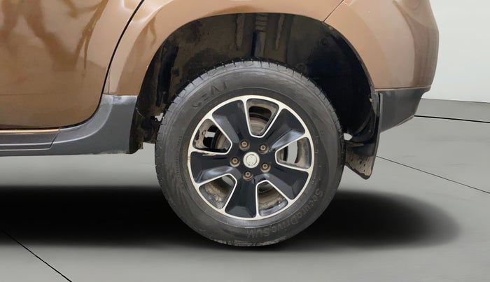 2019 Renault Duster 85 PS RXS MT DIESEL, Diesel, Manual, 1,18,148 km, Left Rear Wheel