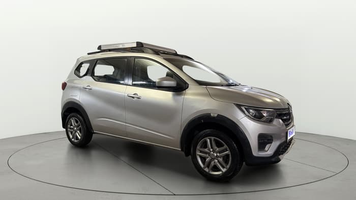 2019 Renault TRIBER RXZ, Petrol, Manual, 35,721 km, Right Front Diagonal