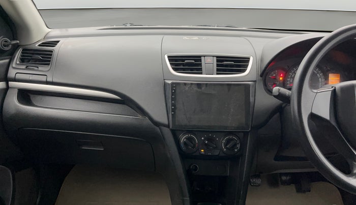 2017 Maruti Swift LXI (O), CNG, Manual, 55,843 km, Air Conditioner