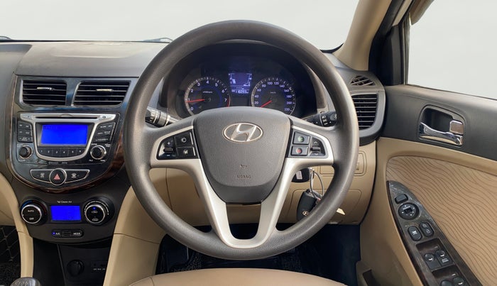 2014 Hyundai Verna FLUIDIC 1.4 VTVT CX, Petrol, Manual, 1,16,071 km, Steering Wheel Close Up