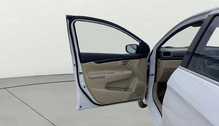 2017 Maruti Ciaz VXI+, Petrol, Manual, 1,09,244 km, LHS Front Door