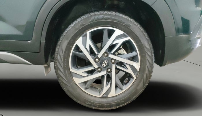 2024 Hyundai Creta SX (O) 1.5 PETROL, Petrol, Manual, 28,652 km, Left Rear Wheel