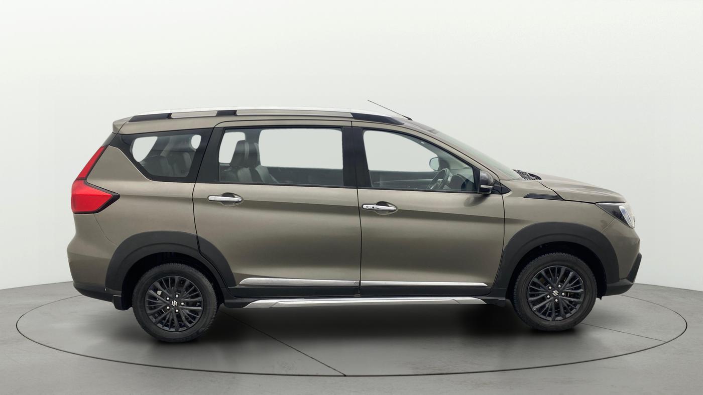 2022 Maruti XL6 ALPHA MT, Petrol, Manual, 58,554 km, Right Side View