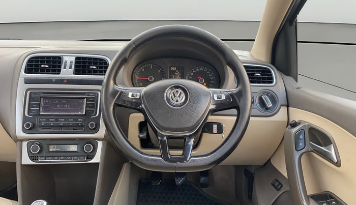 2015 Volkswagen Vento COMFORTLINE DIESEL 1.5, Diesel, Manual, 1,21,148 km, Steering Wheel Close Up