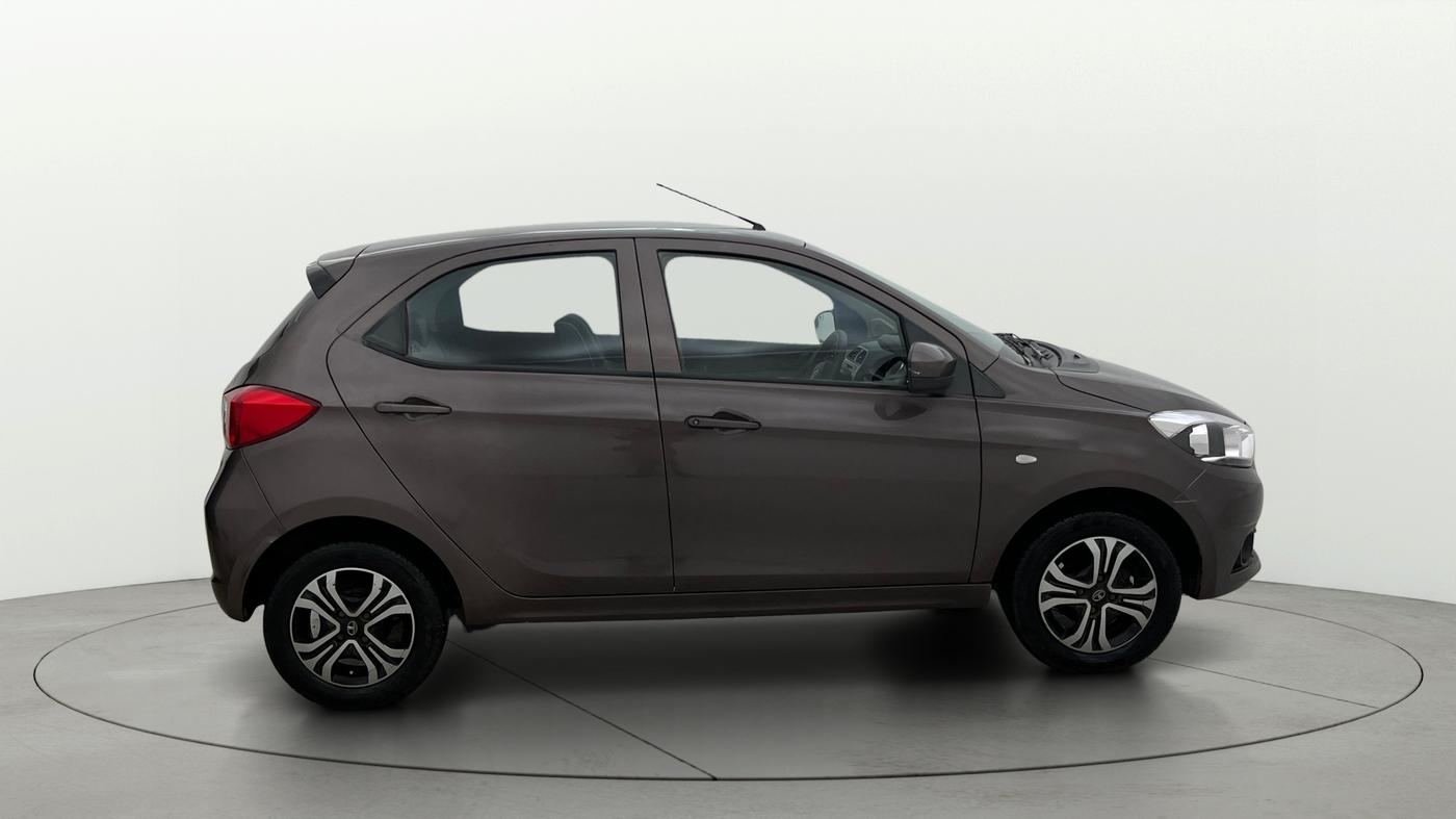 2019 Tata Tiago XZA PETROL, Petrol, Automatic, 38,377 km, Right Side View