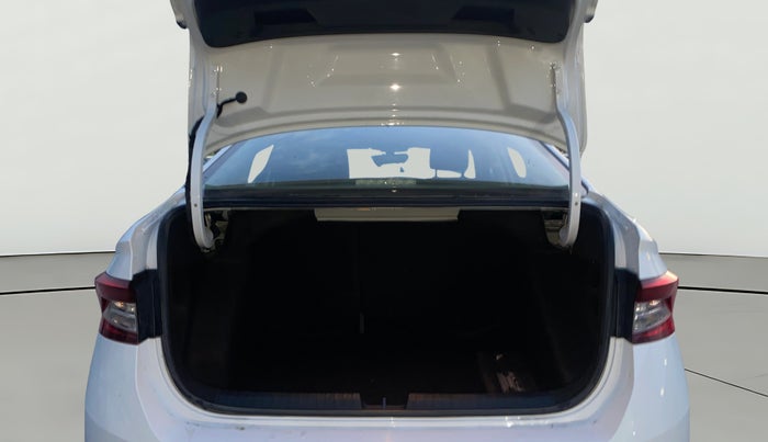 2023 Skoda SLAVIA STYLE 1.0L TSI MT, Petrol, Manual, 27,635 km, Boot Open Zoomed View