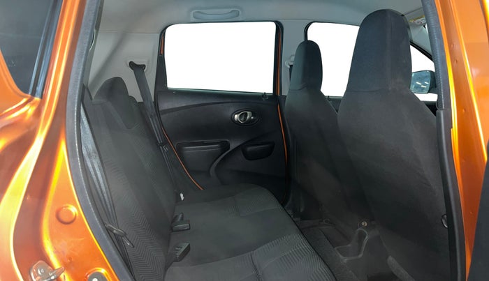 2019 Datsun Go T, Petrol, Manual, 72,611 km, Right Side Rear Door Cabin