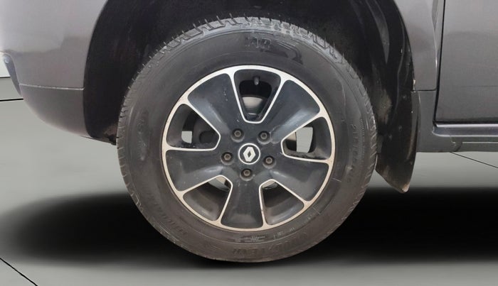 2019 Renault Duster RXS PETROL, Petrol, Manual, 57,795 km, Left Front Wheel