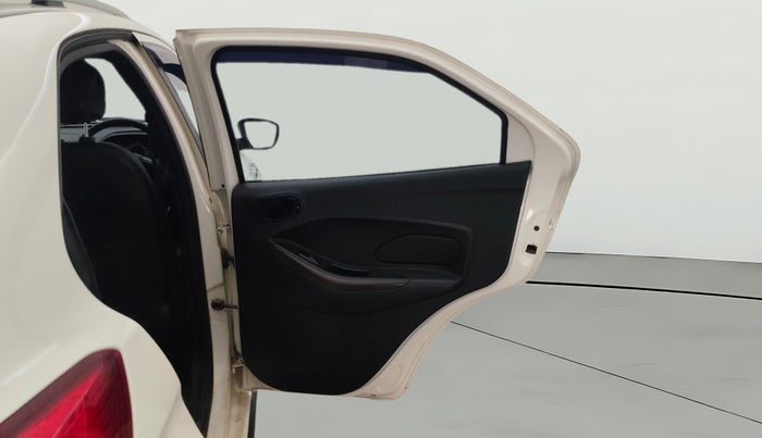 2020 Ford FREESTYLE TITANIUM 1.2 PETROL, Petrol, Manual, 44,732 km, RHS Rear Door