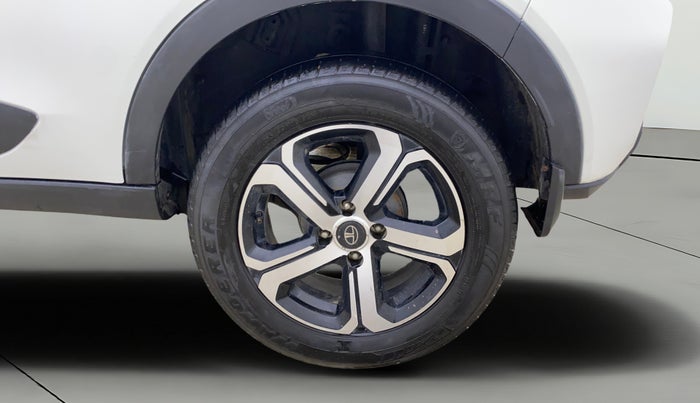 2022 Tata NEXON XZA PLUS DIESEL, Diesel, Automatic, 1,00,079 km, Left Rear Wheel