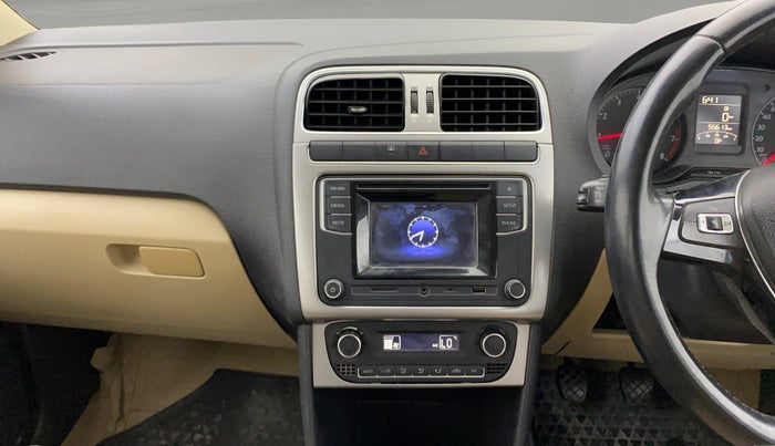 2016 Volkswagen Ameo HIGHLINE1.2L, Petrol, Manual, 55,607 km, Air Conditioner